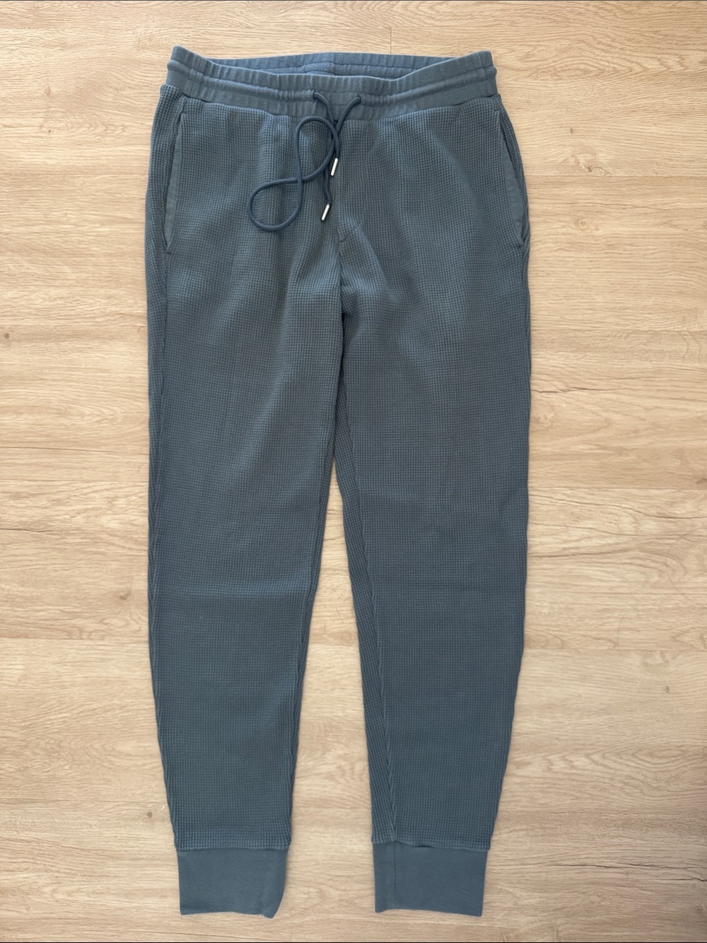 Theory Men's Slate Gray Waffle Knit Jogger Sweatpants